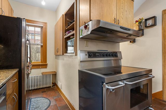 303 W Michigan Avenue, Urbana, IL 61801