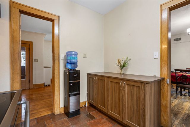 303 W Michigan Avenue, Urbana, IL 61801