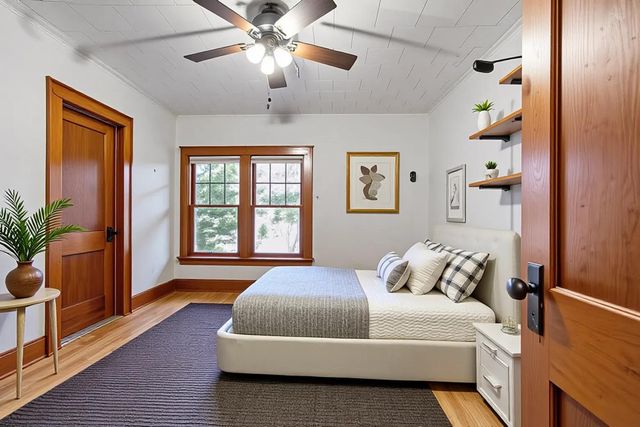 303 W Michigan Avenue, Urbana, IL 61801