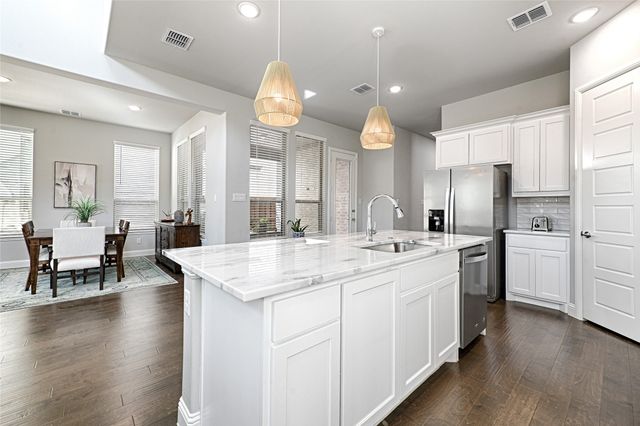 4835 Miles Way, Fairview, TX 75069