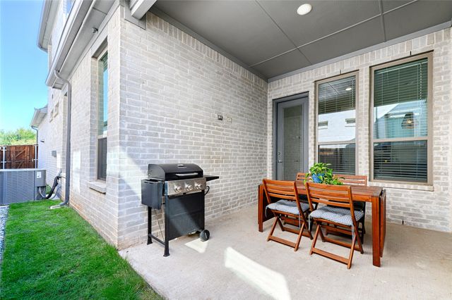 4835 Miles Way, Fairview, TX 75069