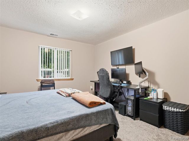 45849 Wildrye Court 4, Van Buren Twp, MI 48111