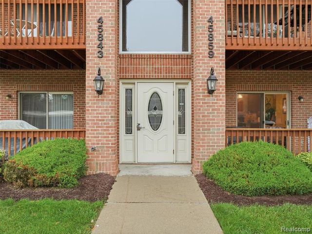 45849 Wildrye Court 4, Van Buren Twp, MI 48111