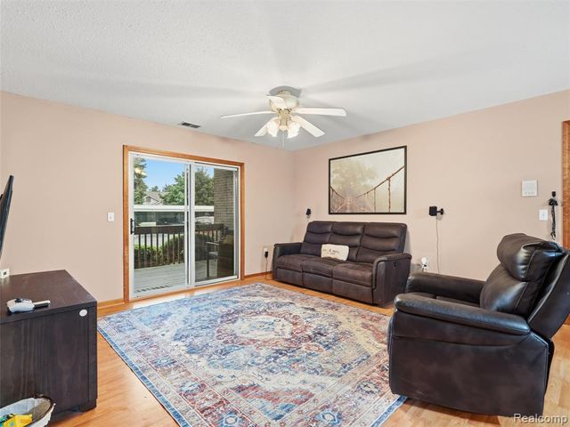 45849 Wildrye Court 4, Van Buren Twp, MI 48111