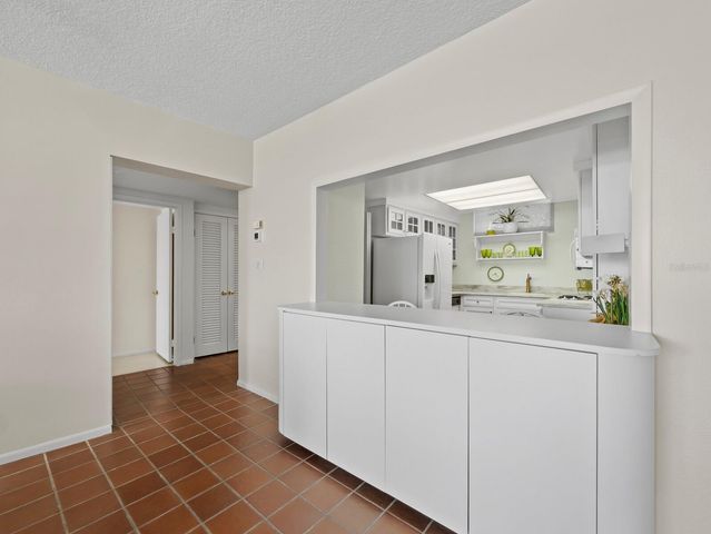 100 SANDS POINT ROAD 108, Longboat Key, FL 34228
