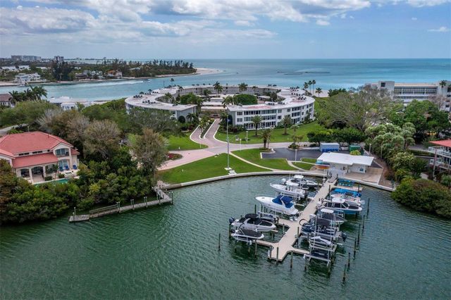 100 SANDS POINT ROAD 108, Longboat Key, FL 34228