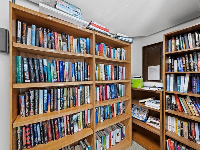 100 SANDS POINT ROAD 108, Longboat Key, FL 34228