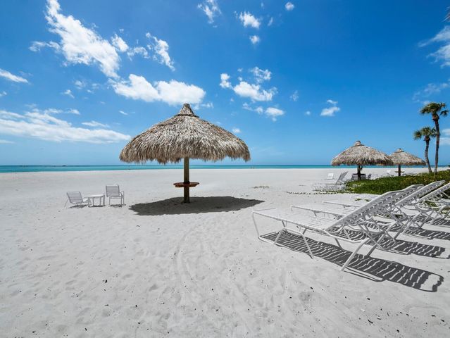 100 SANDS POINT ROAD 108, Longboat Key, FL 34228