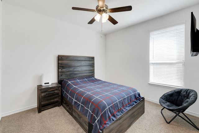 10407 Twisting Springs Drive, Aubrey, TX 76227