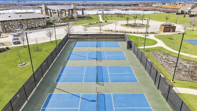 10407 Twisting Springs Drive, Aubrey, TX 76227