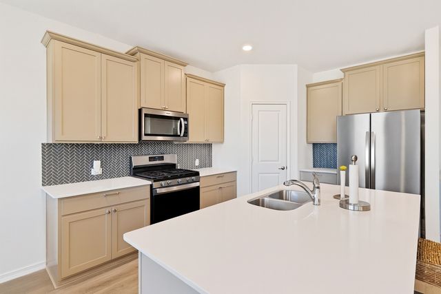 10407 Twisting Springs Drive, Aubrey, TX 76227