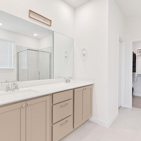 10407 Twisting Springs Drive, Aubrey, TX 76227