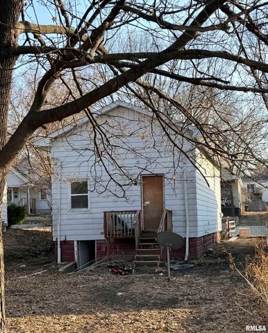 519 E MAYWOOD Avenue, Peoria, IL 61606