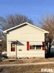 519 E MAYWOOD Avenue, Peoria, IL 61606