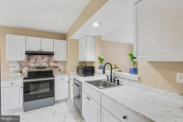 607 KNOLLWOOD CT, Stafford, VA 22554