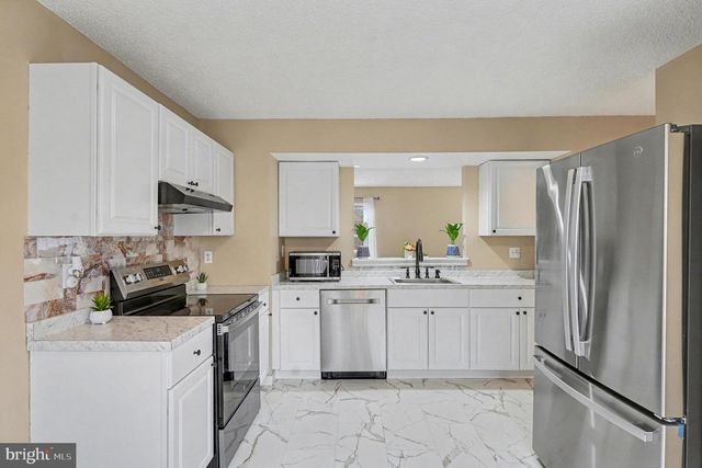 607 KNOLLWOOD CT, Stafford, VA 22554