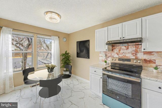 607 KNOLLWOOD CT, Stafford, VA 22554