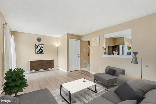 607 KNOLLWOOD CT, Stafford, VA 22554