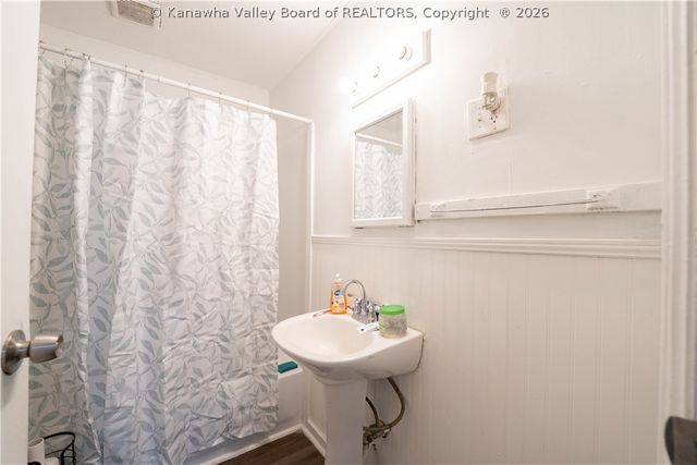 512 19th Street, Dunbar, WV 25064