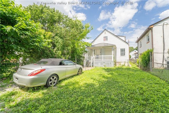 512 19th Street, Dunbar, WV 25064