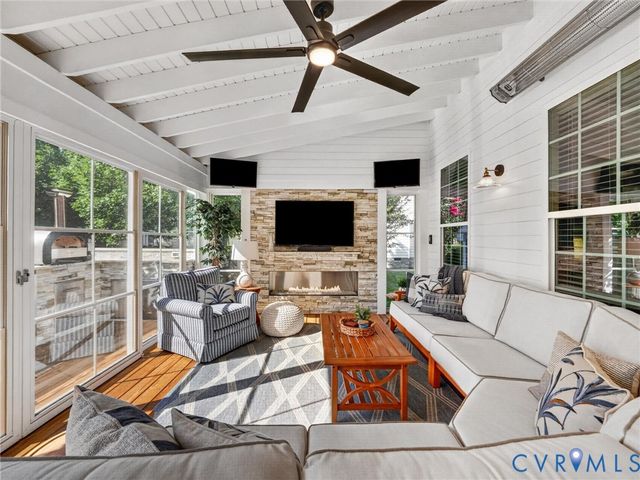 4926 Amberwell Pl, Glen Allen, VA 23059