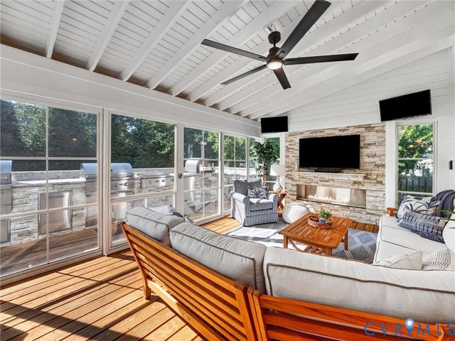 4926 Amberwell Pl, Glen Allen, VA 23059