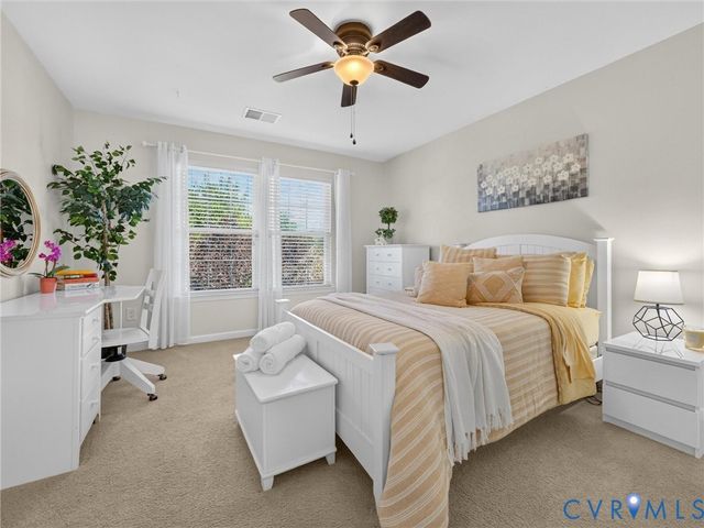 4926 Amberwell Pl, Glen Allen, VA 23059