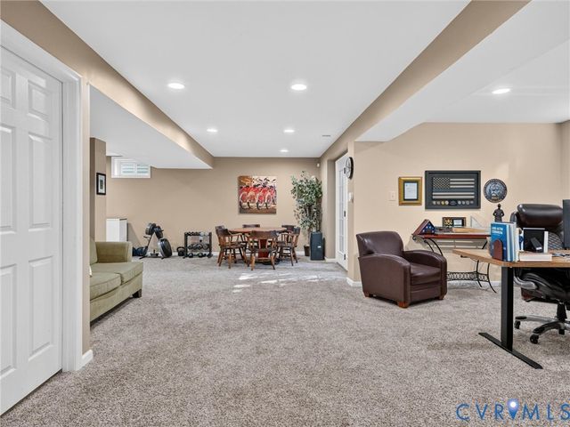 4926 Amberwell Pl, Glen Allen, VA 23059