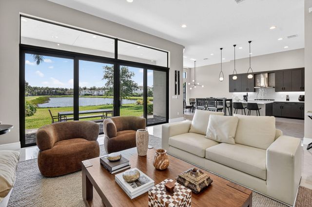 17358 Santaluce Manor, Boca Raton, FL 33496