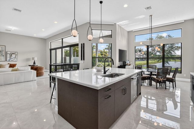 17358 Santaluce Manor, Boca Raton, FL 33496