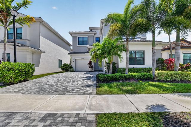 17358 Santaluce Manor, Boca Raton, FL 33496