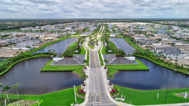 17358 Santaluce Manor, Boca Raton, FL 33496