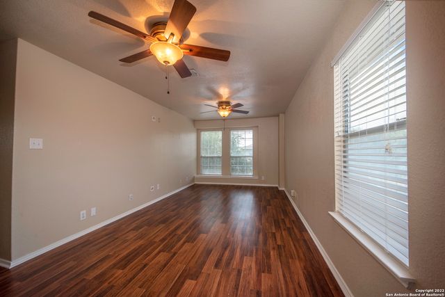 518 REBA, Converse, TX 78109