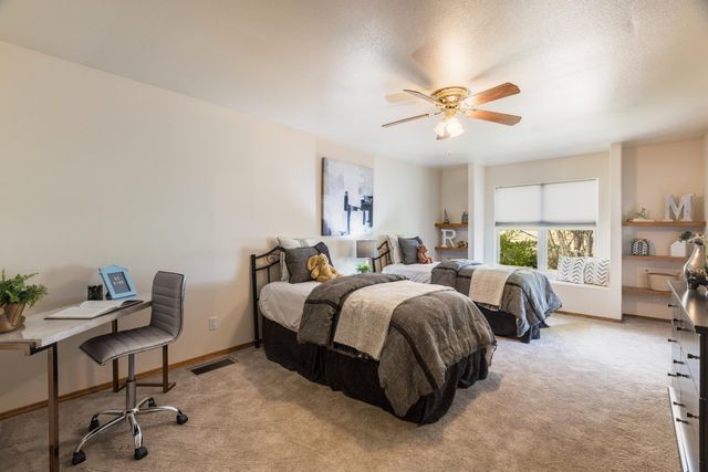 4301 Sunningdale Avenue NE, Albuquerque, NM 87110