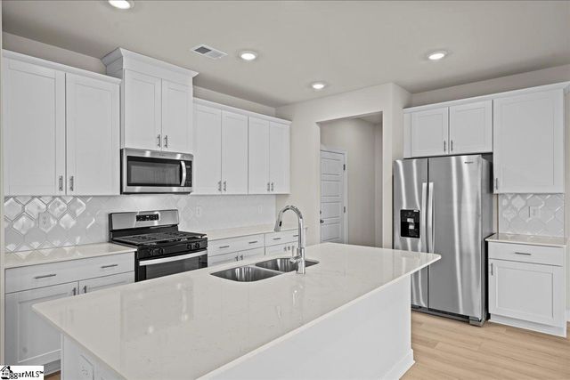 1620 Switchback Circle, Moore, SC 29369