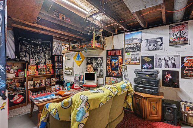 2139 Steger Avenue, Kalamazoo, MI 49048