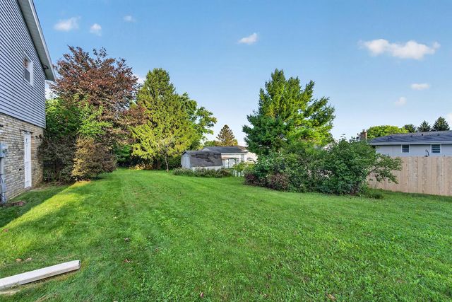 1424 Jefferson STREET, West Bend, WI 53090