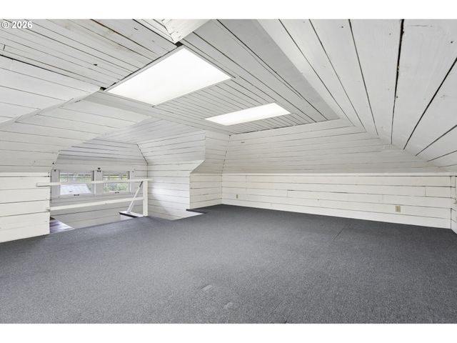 4723 Se TAYLOR St, Portland, OR 97215