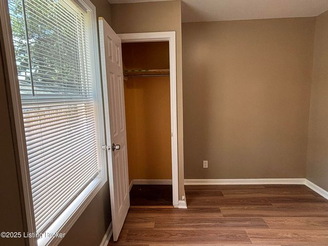 1200 Tennessee Ave, Louisville, KY 40208