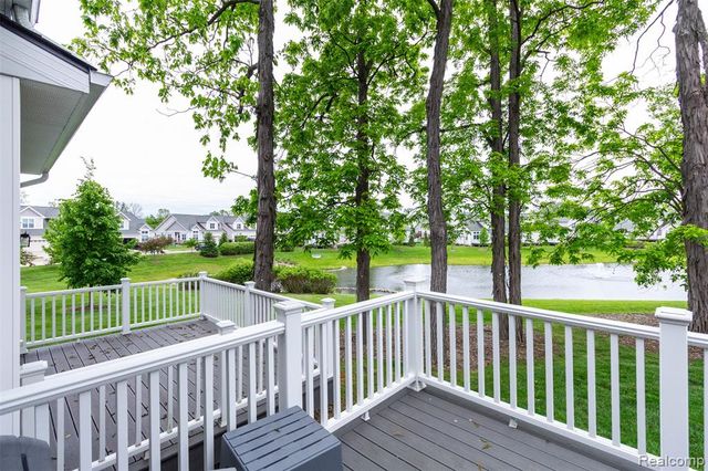 2589 Oxford Circle, Ann Arbor, MI 48103