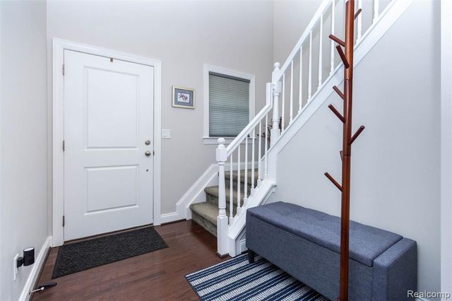 2589 Oxford Circle, Ann Arbor, MI 48103