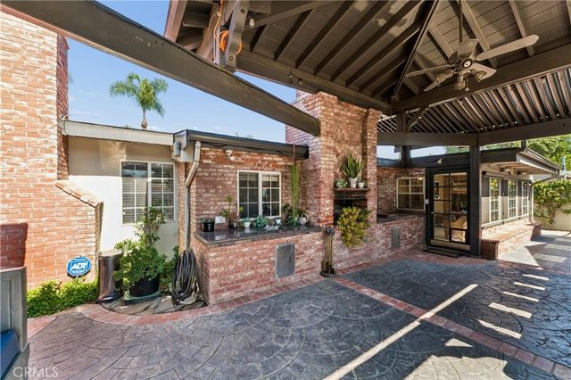 8519 Winnetka Avenue, Winnetka, CA 91306