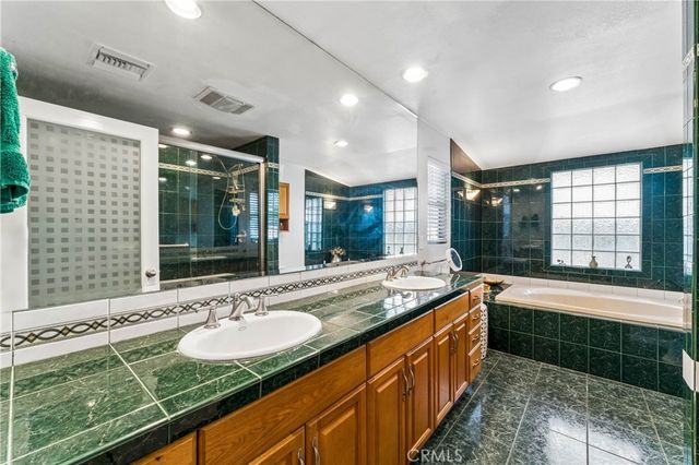 8519 Winnetka Avenue, Winnetka, CA 91306