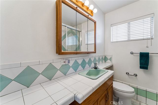 8519 Winnetka Avenue, Winnetka, CA 91306