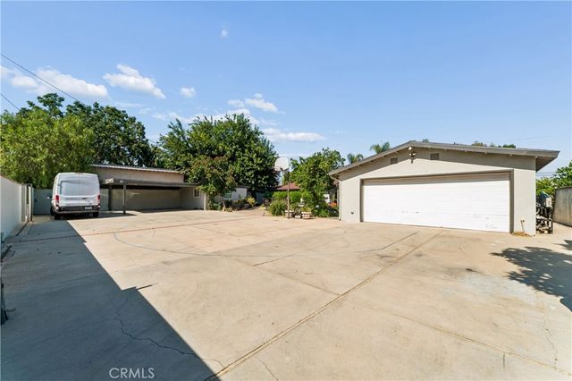 8519 Winnetka Avenue, Winnetka, CA 91306