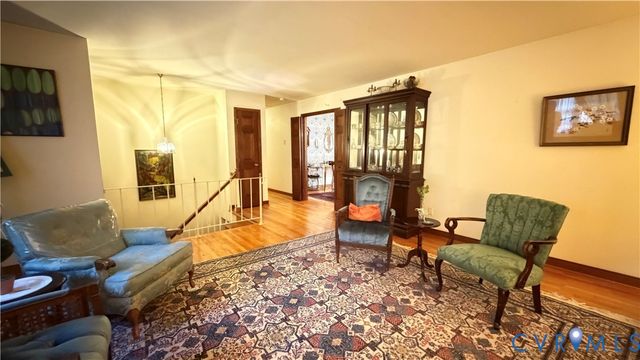 5511 Buxton Ct, Chester, VA 23831
