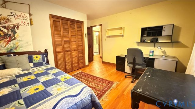 5511 Buxton Ct, Chester, VA 23831