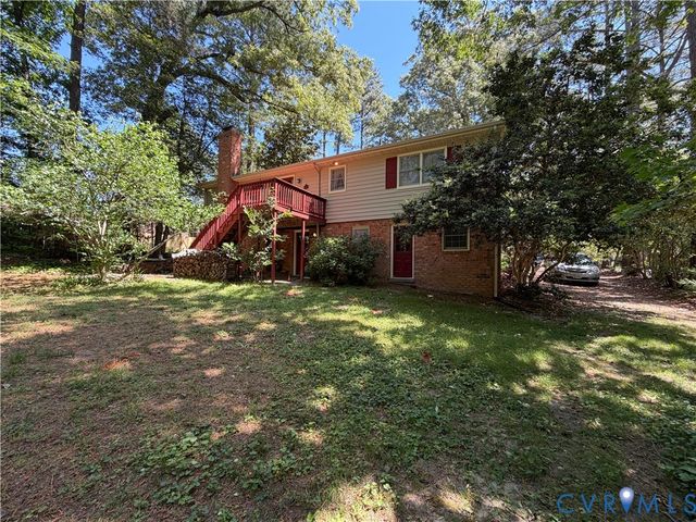 5511 Buxton Ct, Chester, VA 23831