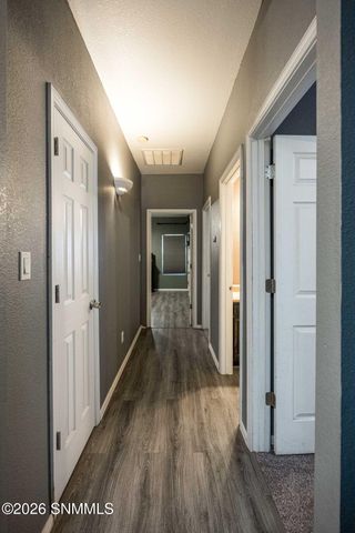 1261 S Espina Street, Las Cruces, NM 88001