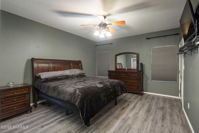 1261 S Espina Street, Las Cruces, NM 88001